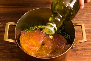 Huile de foie de thon